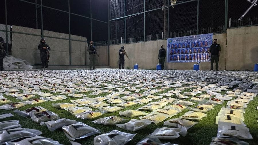 لە ڕۆژئاوای کوردستان دەستبەسەر نزیکەی سێ ملیۆن حەبی کەپتاگۆندا دەگیرێت