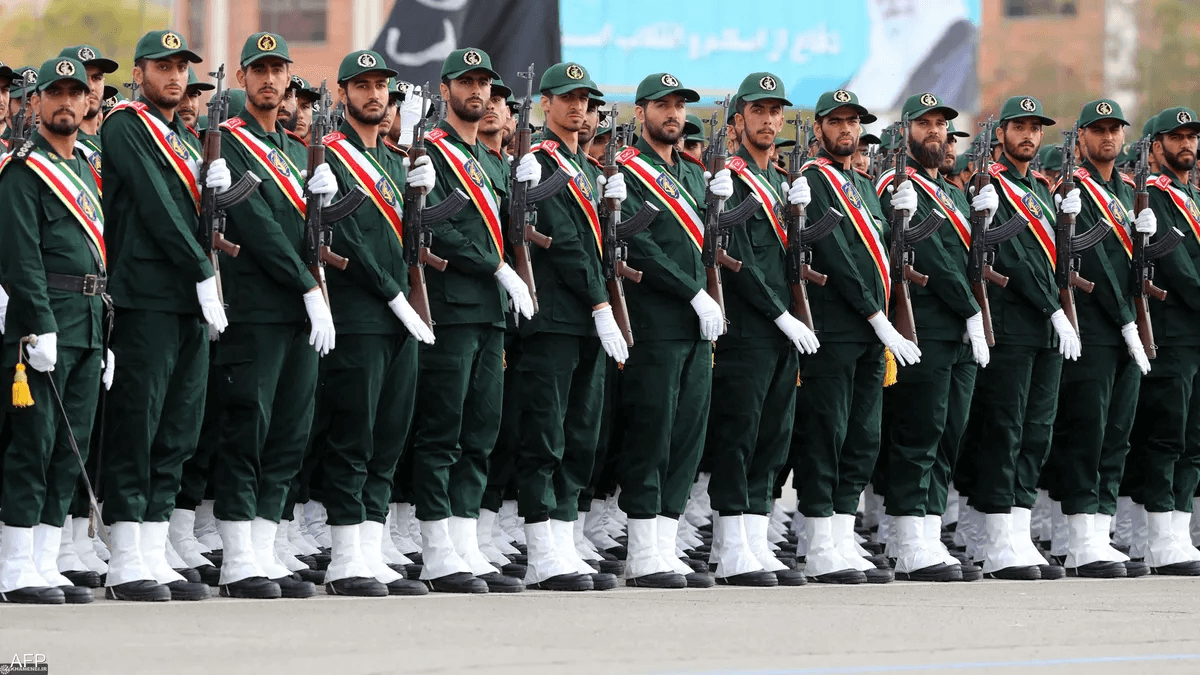 ئێران: باسکردنی ‌توانا سەربازییەکانمان  هێڵی سوورە