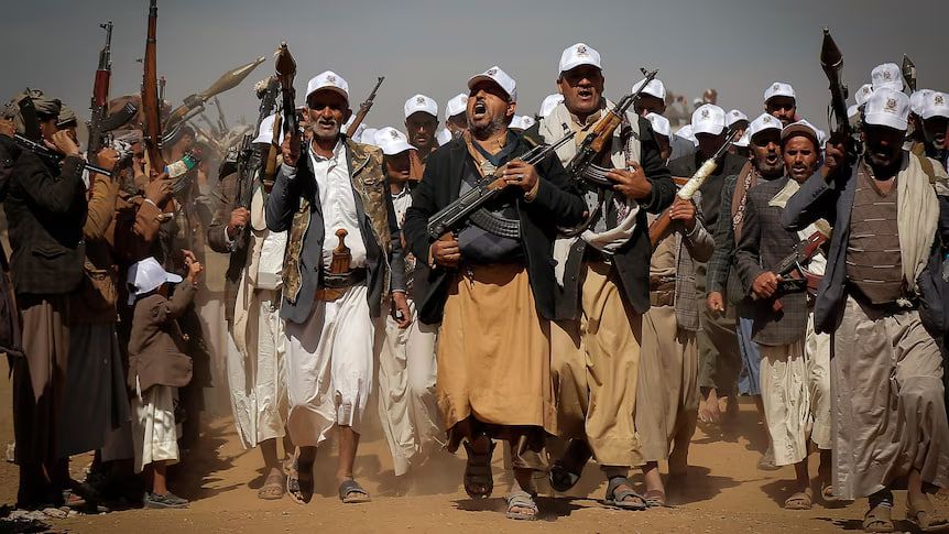 لە هێرشێکی ئەمریکا بۆ سەر حووسیەکانی یەمەن 80 کەس کوژران