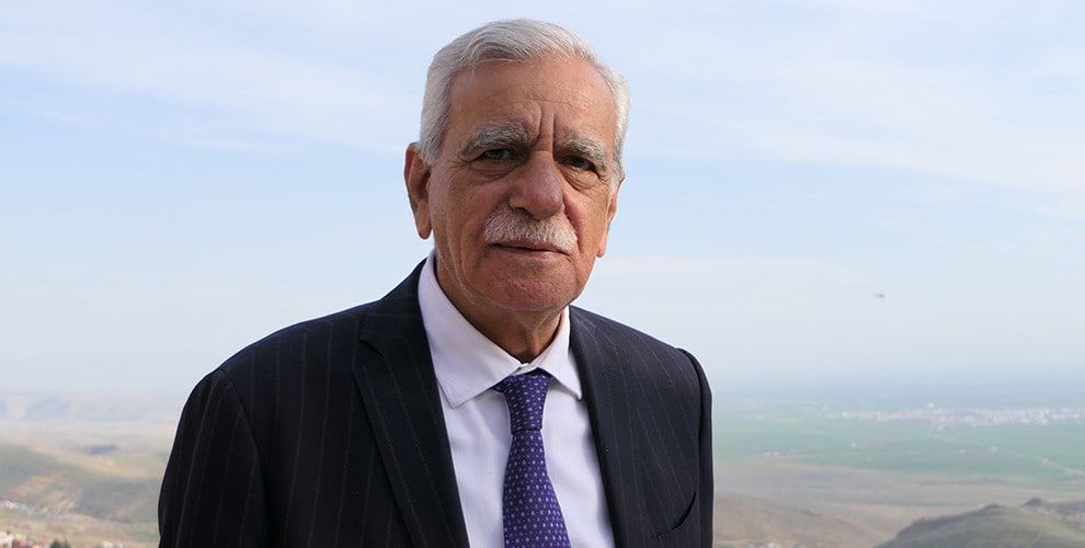 دەم پارتی: ئەحمەد تورک چارەسەری تیشک بۆ شێرپەنجە وەردەگرێت