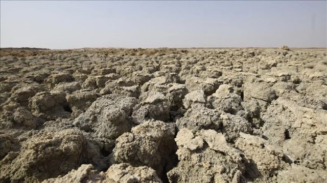 زەوییەکانی عێراق بەرەو بەبیابانبوون دەچن - ئانادۆڵۆ